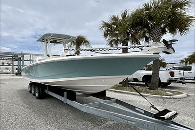 BOATZON | Boston Whaler 250 Dauntless 2025