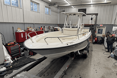 BOATZON | Boston Whaler 250 Dauntless 2025