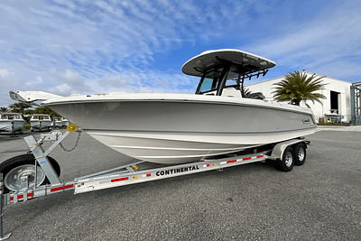 BOATZON | Boston Whaler 250 Outrage 2024