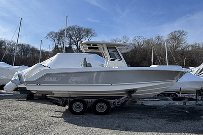 BOATZON | Boston Whaler 250 Outrage 2025