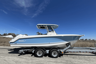 BOATZON | Boston Whaler 250 Outrage 2025