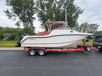 BOATZON | Boston Whaler 255 Conquest 2004