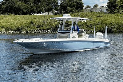 BOATZON | Boston Whaler 270 DAUNTLESS 2019