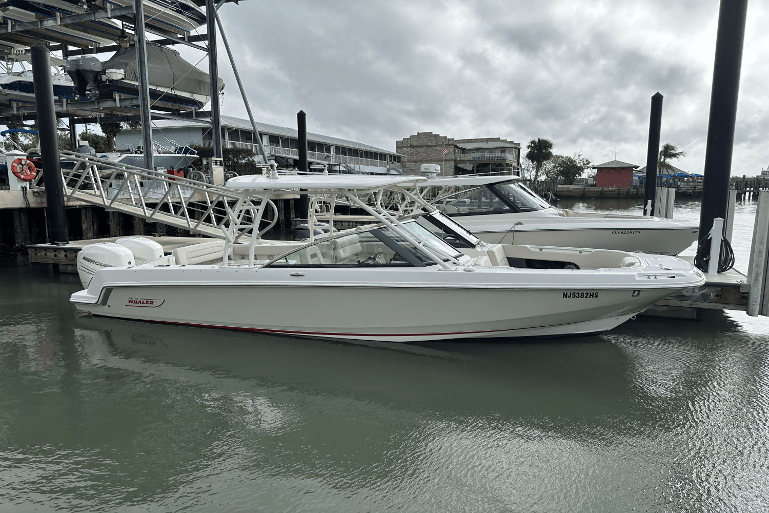 BOATZON | Boston Whaler 270 VANTAGE 2017