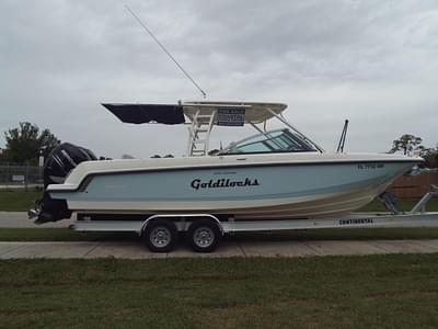 BOATZON | Boston Whaler 270Vantage 2018