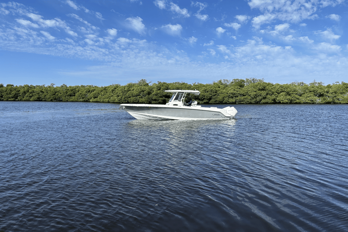 2021 Boston Whaler 280 OUTRAGE - Sold Boat
