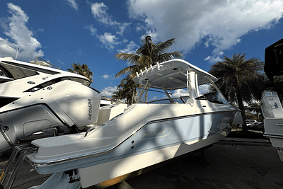 BOATZON | Boston Whaler 280 Vantage 2025