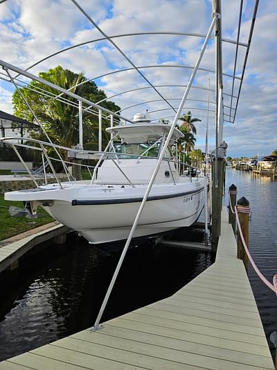 BOATZON | Boston Whaler 290 Outrage 2003