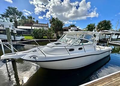 BOATZON | 2005 Boston Whaler 305 Conquest BOATZON | 2005 Boston Whaler 305 Conquest