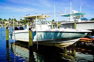 BOATZON | Boston Whaler 320 Outrage 2005