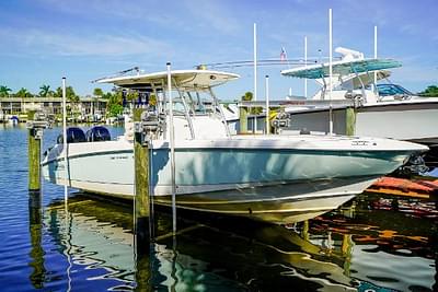 BOATZON | Boston Whaler 320 Outrage 2005