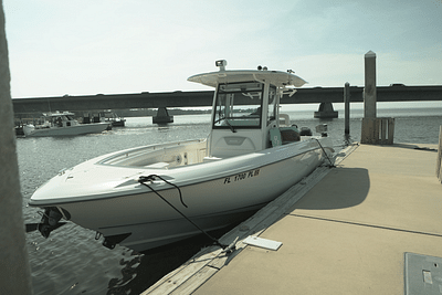 BOATZON | Boston Whaler 320 OUTRAGE 2012