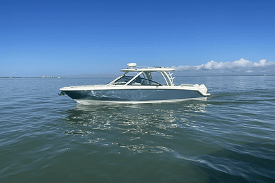 BOATZON | Boston Whaler 320 VANTAGE 2022