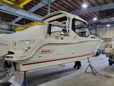 BOATZON | Boston Whaler 325 Conquest 2024 BOATZON | Boston Whaler 325 Conquest 2024