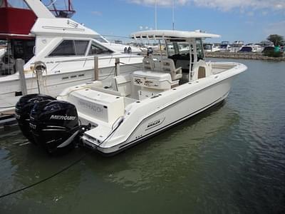 BOATZON | Boston Whaler 330 Outrage 2016