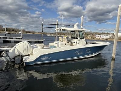 BOATZON | Boston Whaler 330 Outrage 2018 BOATZON | Boston Whaler 330 Outrage 2018