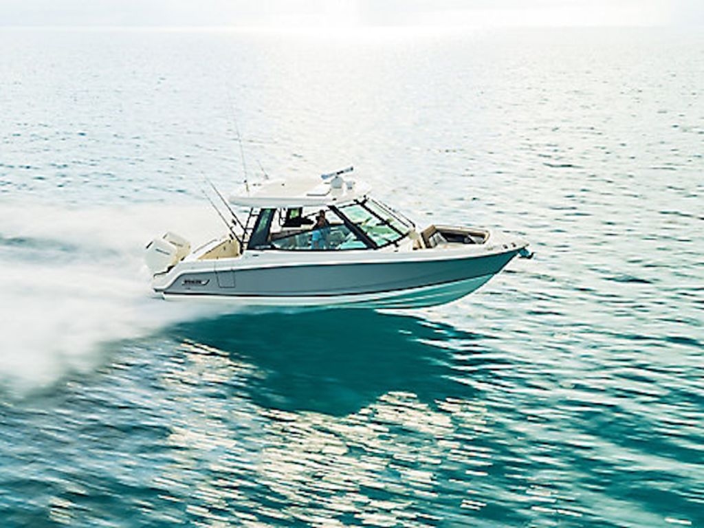 2026 Boston Whaler 330 Vantage - Sold Boat