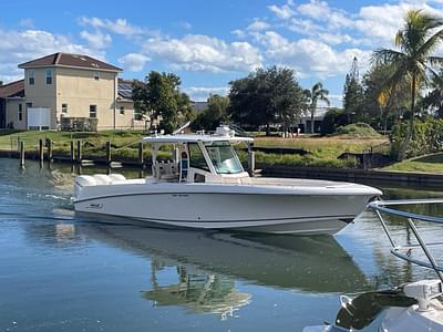 BOATZON | Boston Whaler 350 Outrage 2017