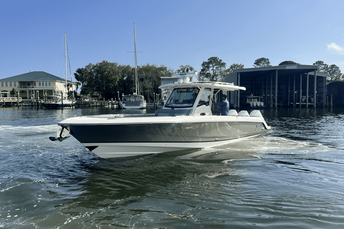 2025 Boston Whaler 360 Outrage - Sold Boat