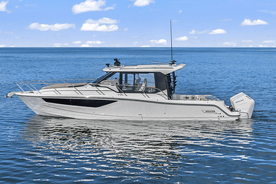 BOATZON | Boston Whaler 365 Conquest 2025