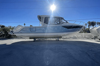 BOATZON | Boston Whaler 365 Conquest 2025