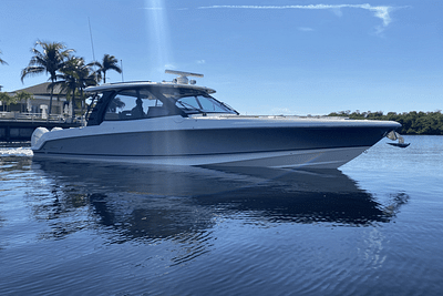 BOATZON | Boston Whaler 380 EX 2023