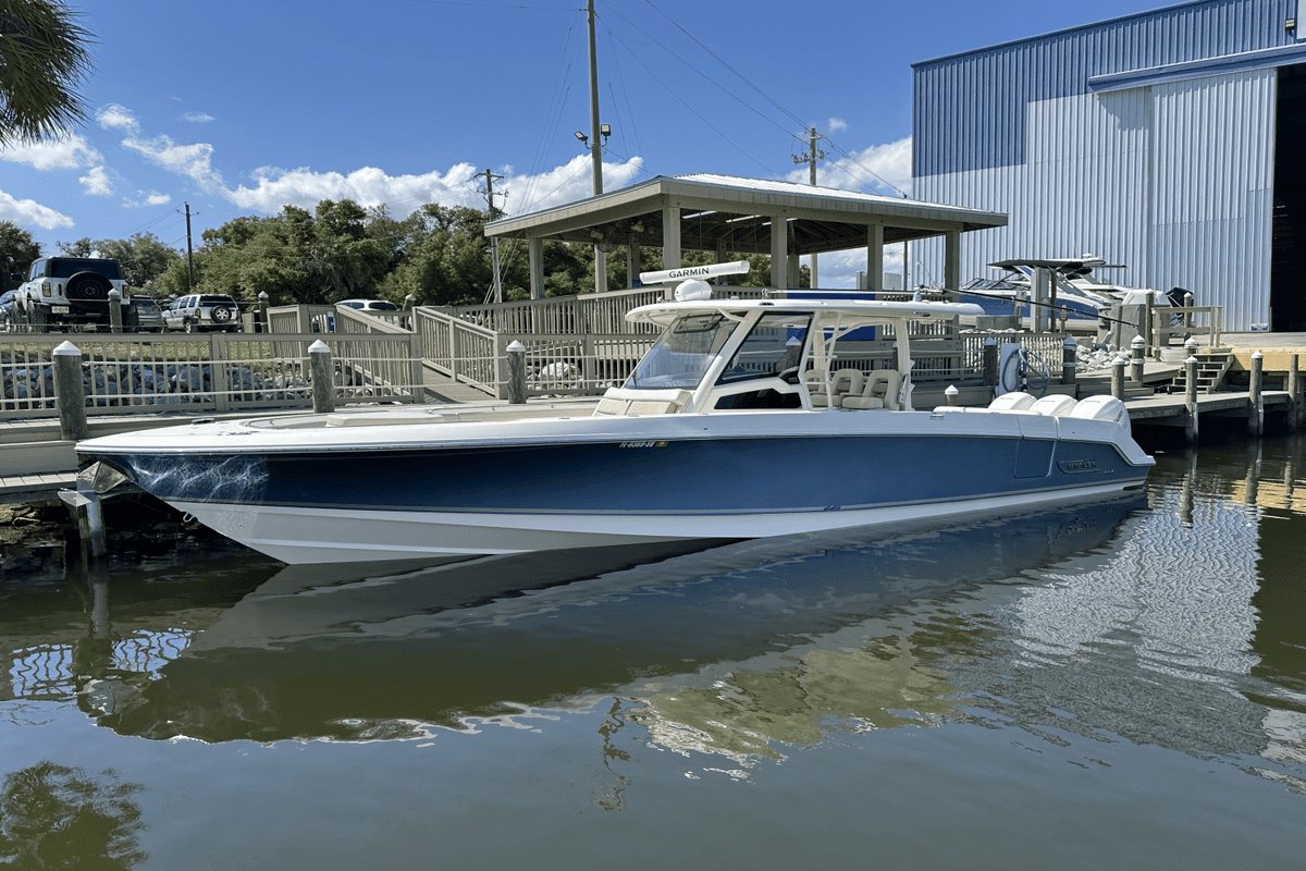 2019 Boston Whaler 380 OUTRAGE - Sold Boat