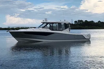 BOATZON | Boston Whaler 405 Conquest 2023 BOATZON | Boston Whaler 405 Conquest 2023