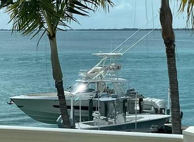 BOATZON | Boston Whaler 420 Outrage 2017