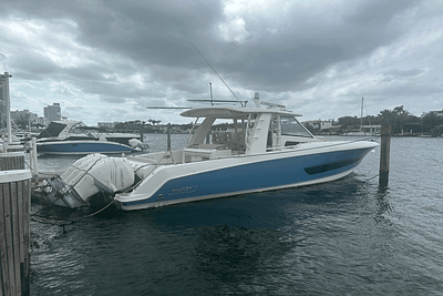 BOATZON | Boston Whaler 420 OUTRAGE 2017