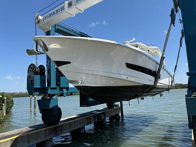 BOATZON | Boston Whaler 420 Outrage 2018 BOATZON | Boston Whaler 420 Outrage 2018
