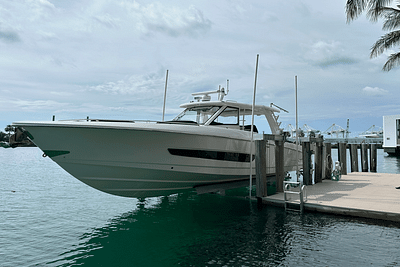 BOATZON | Boston Whaler 420 Outrage 2022