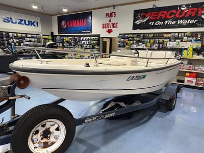 BOATZON | Boston Whaler Rage 15 Jet 1997