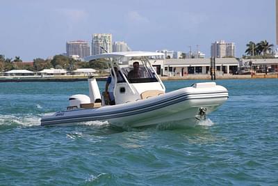 BOATZON | Brig Eagle 8 2026