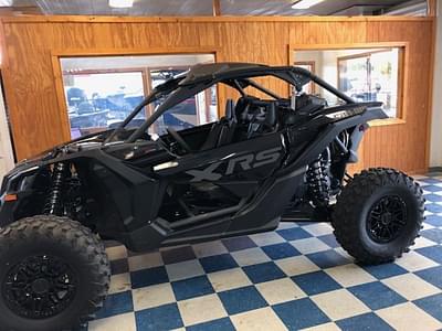 BOATZON | Can-Am® 0007STH00 2025