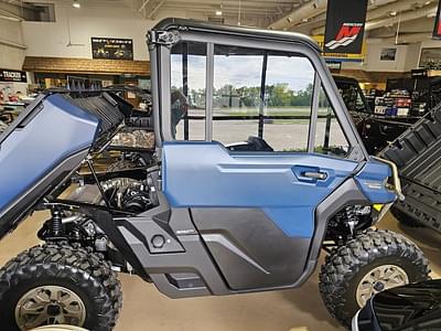 BOATZON | Can-Am® Defender Limited HD10 2025