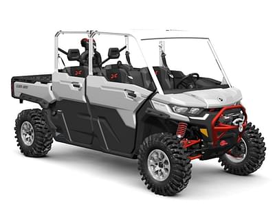 BOATZON | Can-Am® Defender MAX X mr with HalfDoors HD10 Hyper Silver  Legion Red 2025