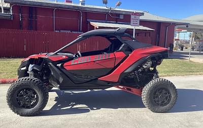 BOATZON | Can-Am® MAVERICK R X 999T DCT 2024