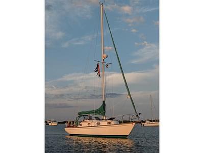 BOATZON | Cape Dory 30 Cape Dory 1982