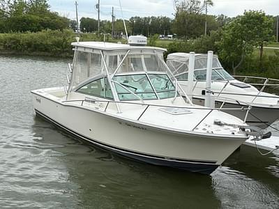 BOATZON | 2012 Carolina Classic 25 Sport Fisherman (Freshwater Boat!)