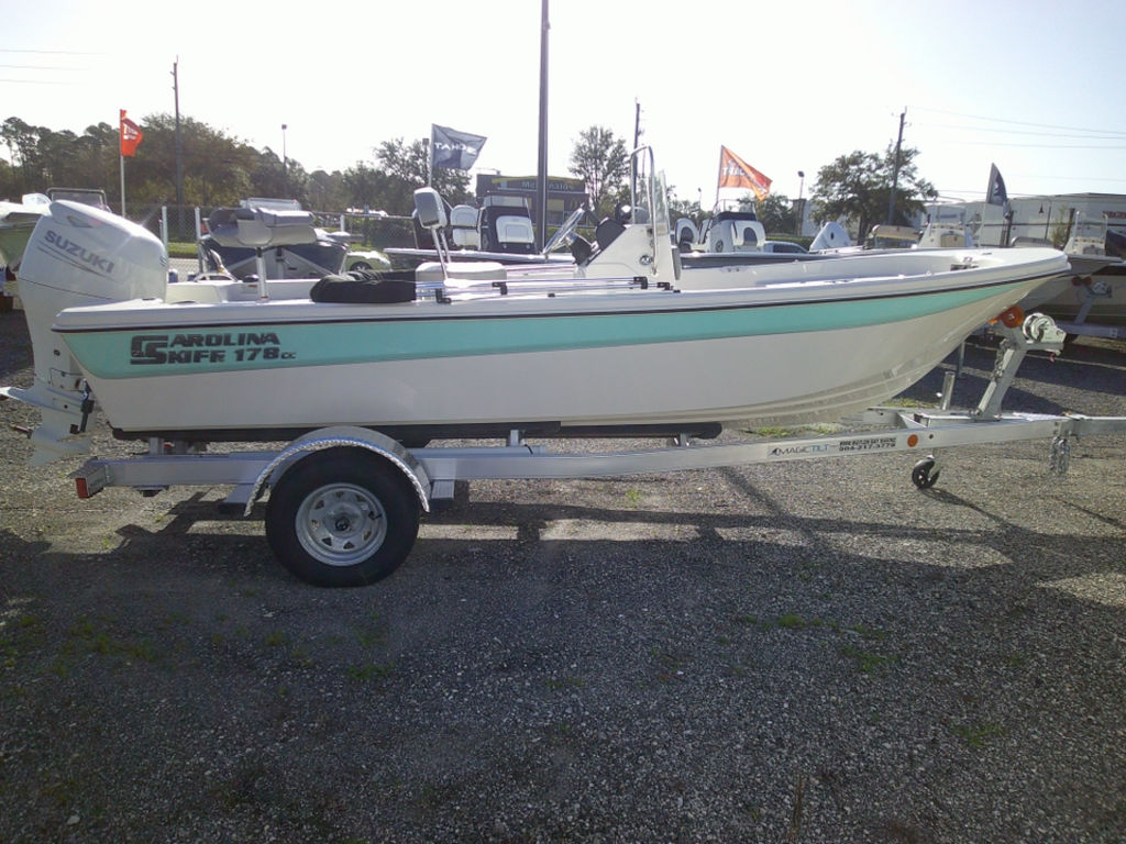 2025 Carolina Skiff 178 JLS - Sold Boat