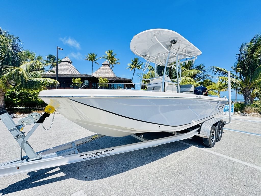 2025 Carolina Skiff 21 Ultra Elite - Sold Boat