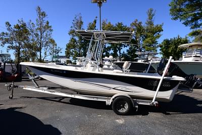 BOATZON | Carolina Skiff 218 DLV 2015