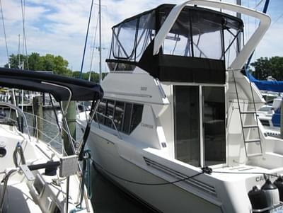 BOATZON | Carver 320 Voyager 1996