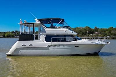 BOATZON | Carver 405 Aft Cabin Motoryacht 1999