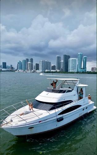 BOATZON | Carver 444 Cockpit Motor Yacht 2004