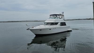 BOATZON | Carver 450 Voyager Pilothouse 2000