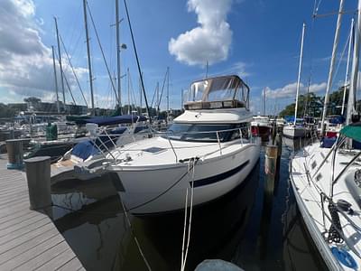 BOATZON | Carver C34 Command Bridge 2016 BOATZON | Carver C34 Command Bridge 2016