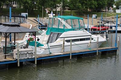 BOATZON | Carver Yachts 380 Santego 1994