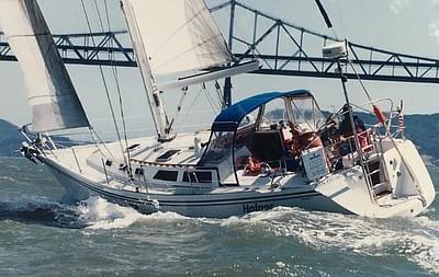 BOATZON | Catalina 42 mk1